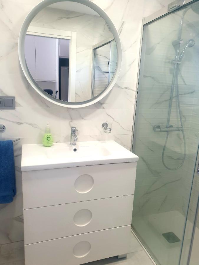 Precioso Estudio Con Piscina A 200M Del Mar Μαρμπέλλα Εξωτερικό φωτογραφία